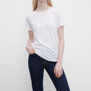 NWT- Club Monaco Leary t-shirt